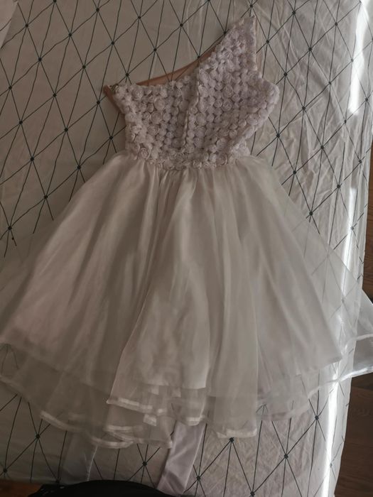 Рокля на Мегз нова