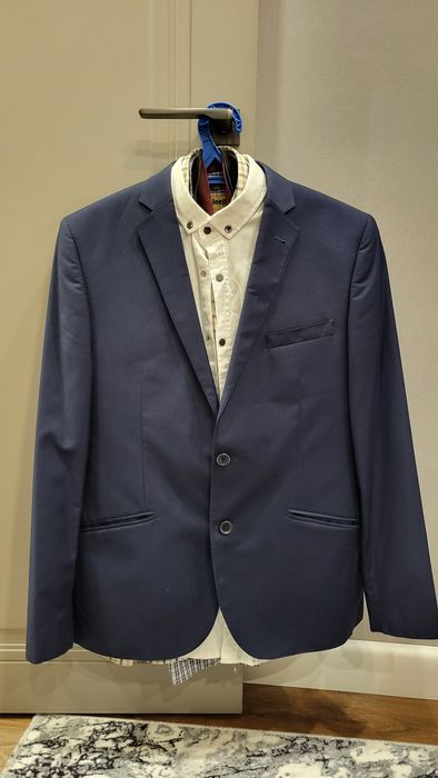Продам пиджак, темно синий