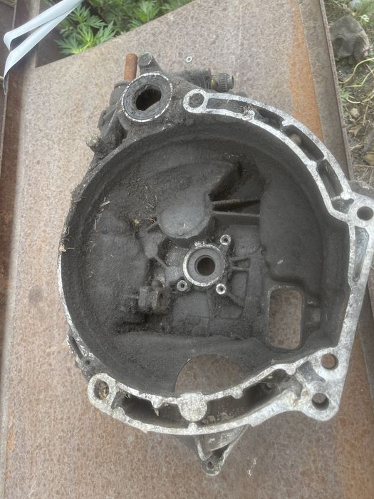 Корпус коробки на ваз 09