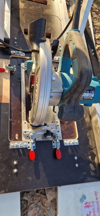 Регулируемые быстросъемные фиксаторы