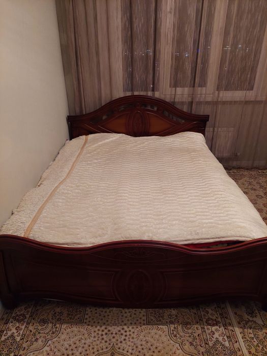 Диван спальный гарнитура