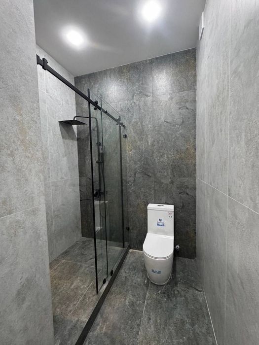 Срочно продойотсия квартира паркентиски Урбан строй