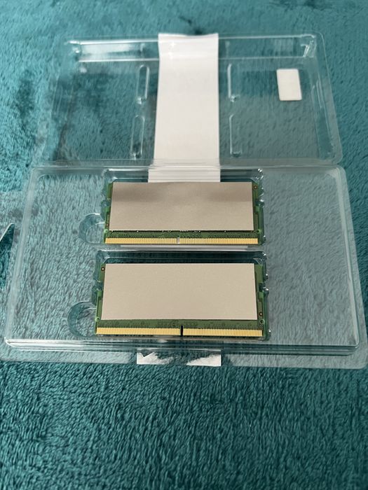 Memorie Laptop 2x8 gb dual-channel ddr5 4800mhz