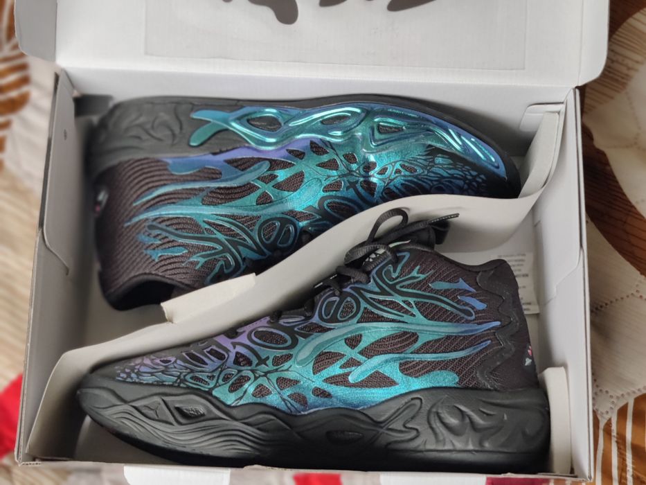 PUMA MB.04 Reflections