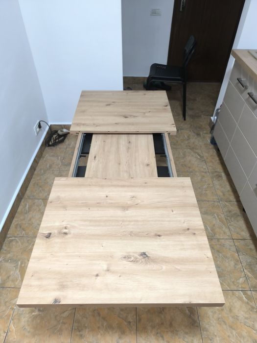 Vand masa living extensibila