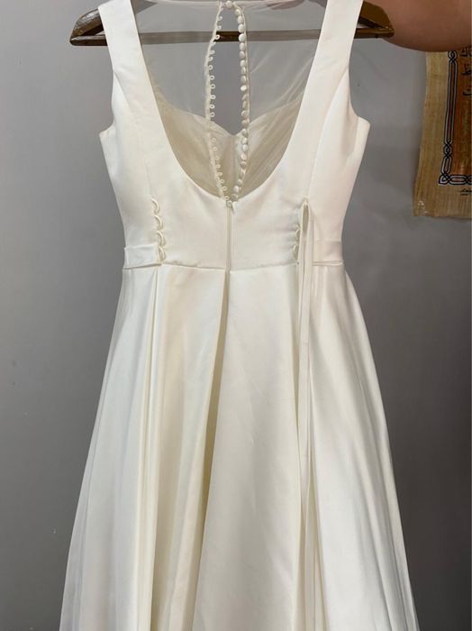 Продам нарядное платье