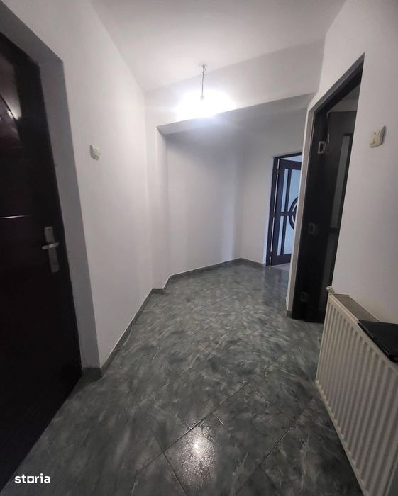 Apartament 2 camere decomandate la etaj 3, A Russo — fotografia 3