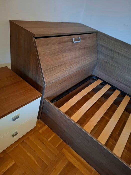 Легло с ракла и подматрачна рамка