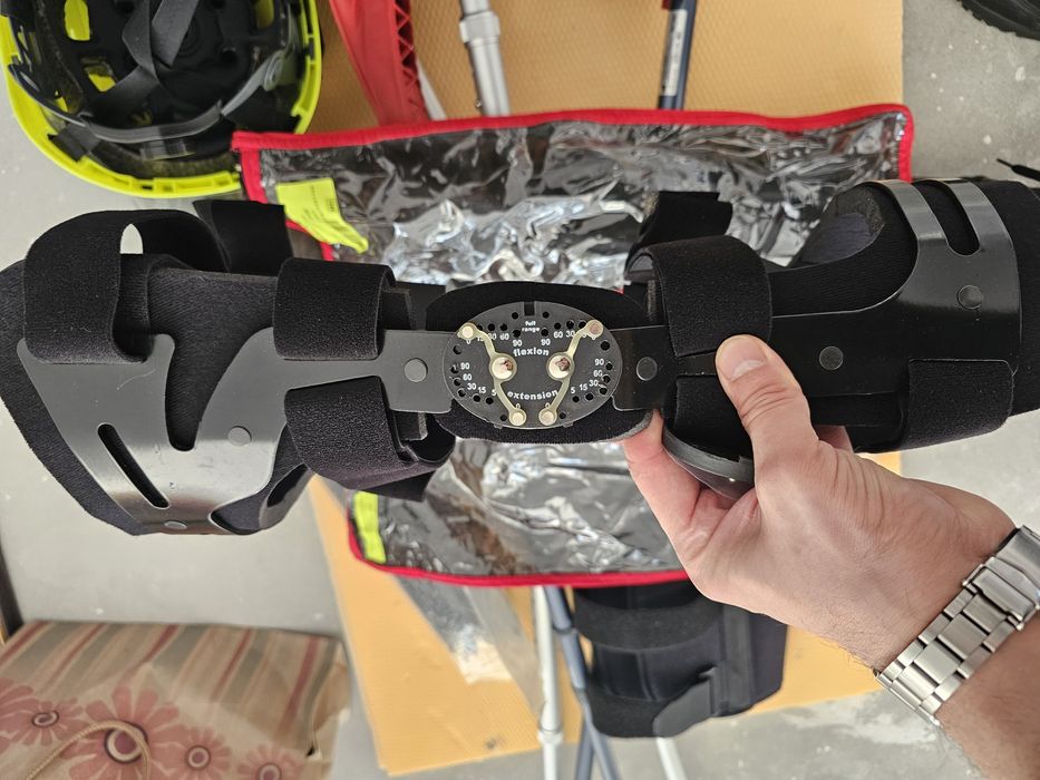 Orteza gradata genunchi