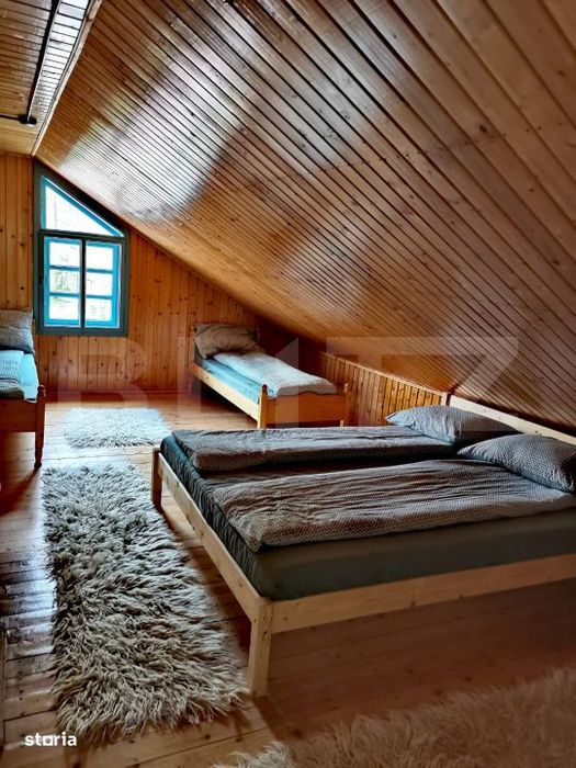 Investitie rara la Colibita – 3 cabane aproape de lac, ideale pentru