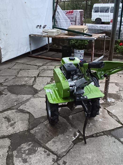 Продава се Мотофреза GARDENIA 500B3-M