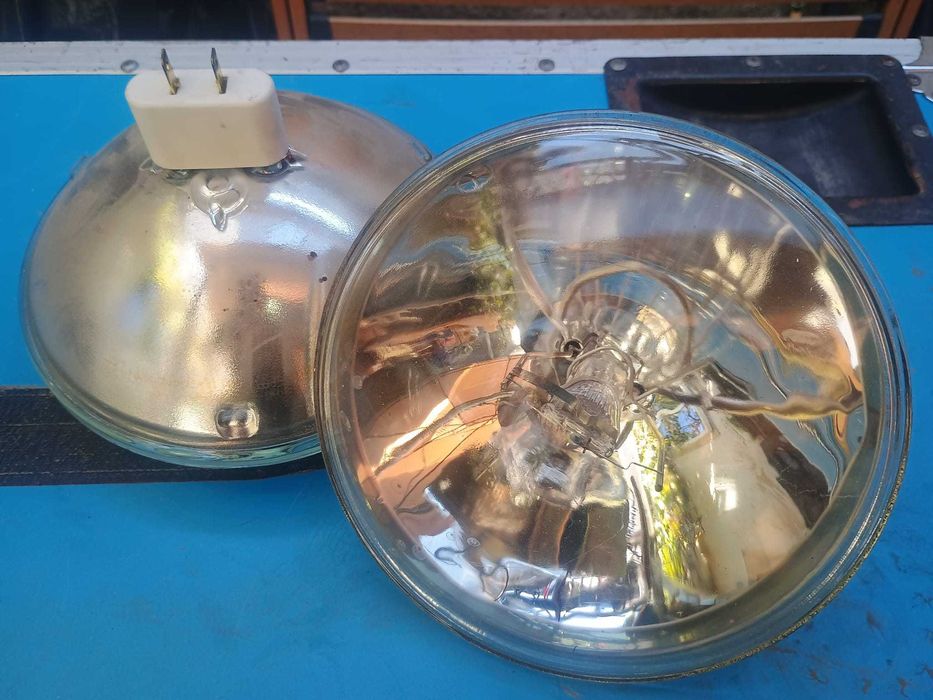 2 Lămpi OSRAM 230V / 1000 W
