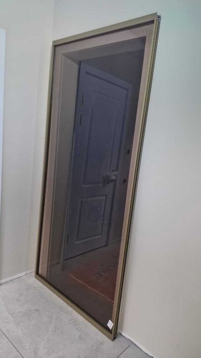 Парящая дверь купе