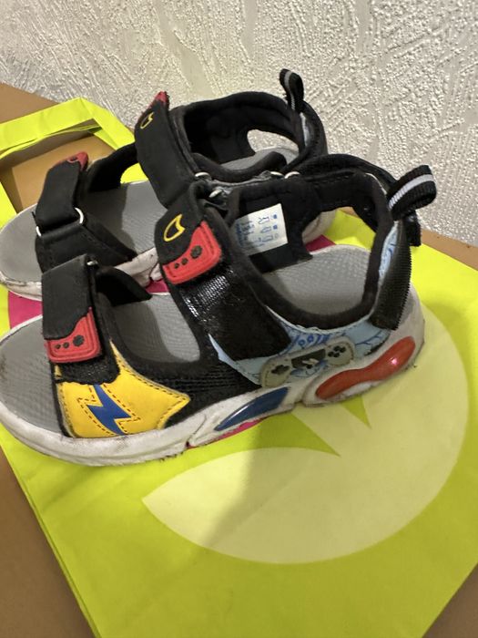 Детская обувь на мальчика