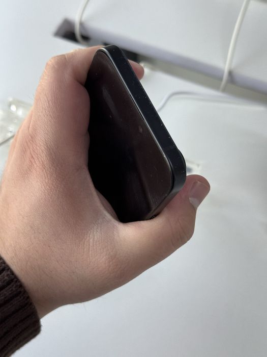 Айфон 15плюс 256гб 86%