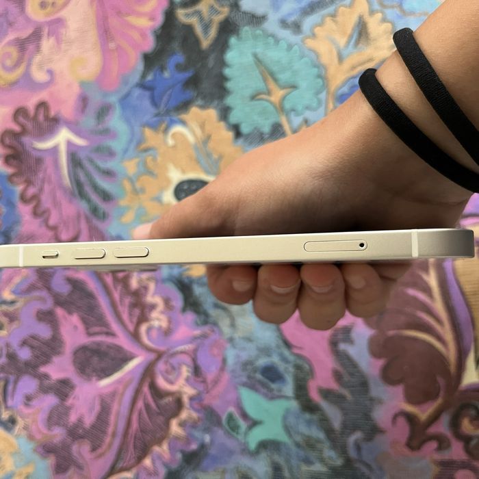 Iphone 12 64gb. Запазен