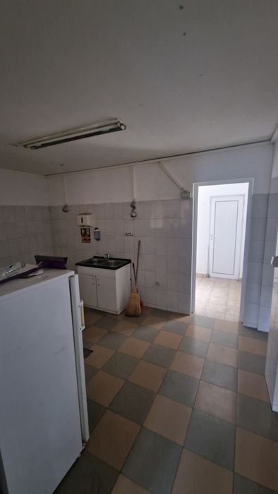 De inchiriat casa