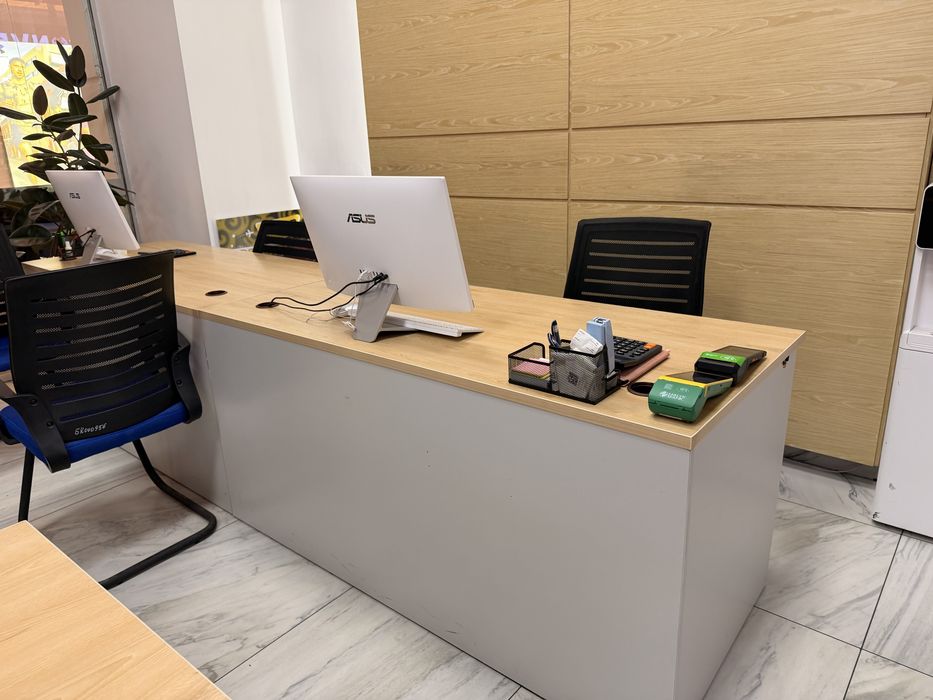 Офисные столы, офисная мебель