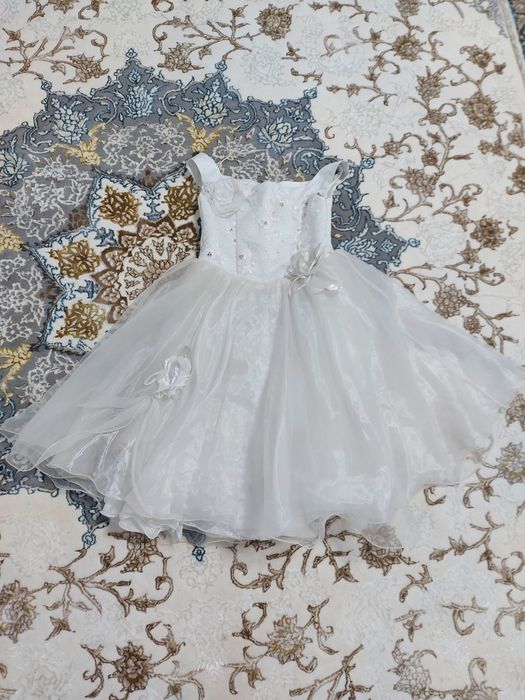 Detskiy kelinkoylak sotiladi