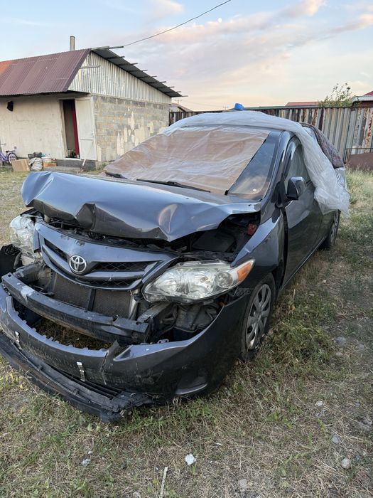 Toyota Corolla 2011 года