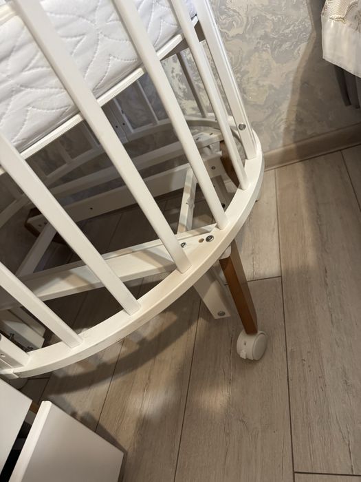 Продам кровать