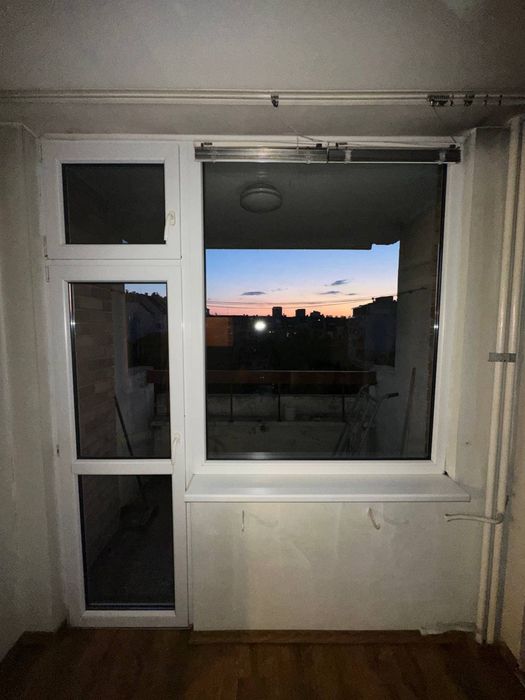 Продавам 5 камерна PVC / ПВЦ дограма Rehau/ Рехау