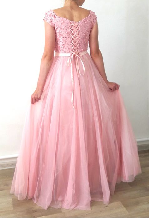 Продам платье новое