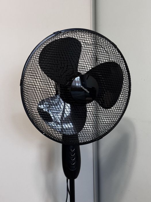 Ventilator.