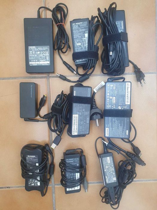 Incarcatoare si baterii de laptop SH