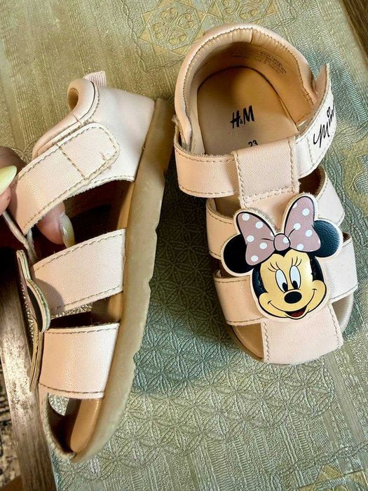 Сандали Mini H&M на девочку, 23 размер