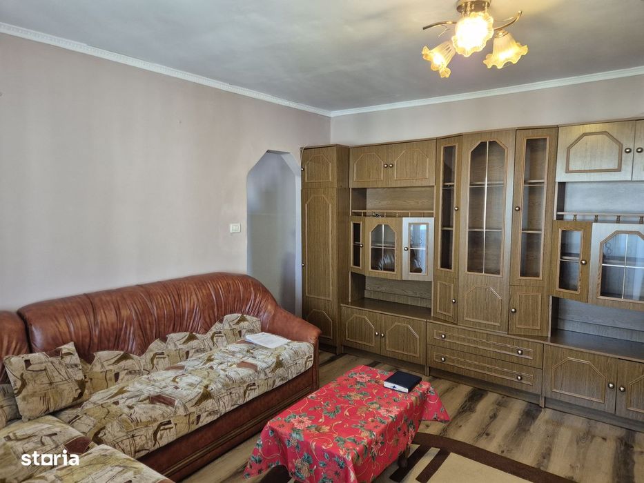 Vanzare apart. 2 cam. , centr pe gaz , renovat si utilat - Pret redus — fotografia 1