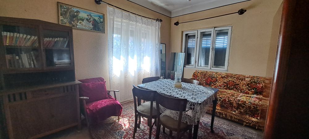 Vand casa 3 cam Str.Carpati