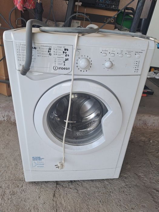 Стиральная машина Indesit