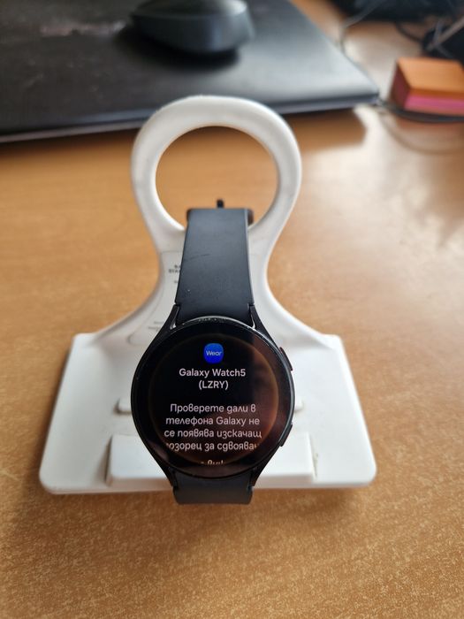 Часовник samsung watch5