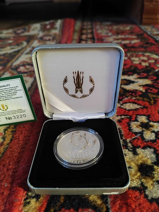 Монета серябреная