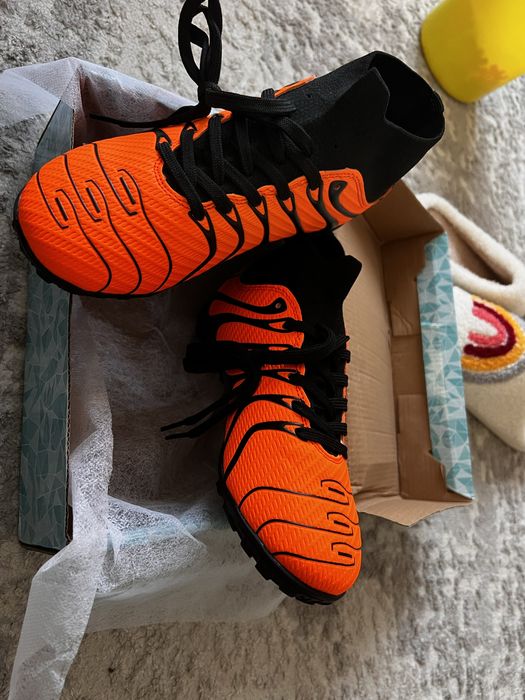 Продам новые сороконожки