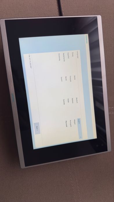Siemens PXM40 Panou tactil BACnet/IP de 10 ''cu server web integrat
