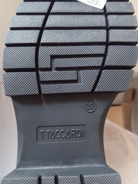 Женские полусапожки