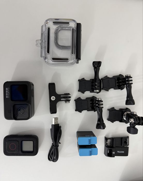 Gopro Hero 9 + accesorii multiple