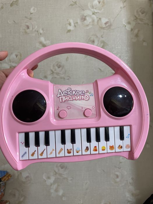 Музыкальные развивающие игрушки