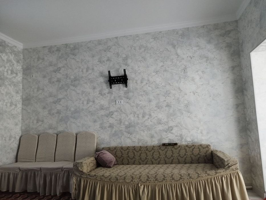 Sergeli tumani Qum ariq mahalla 5.5 sotix 5 xona