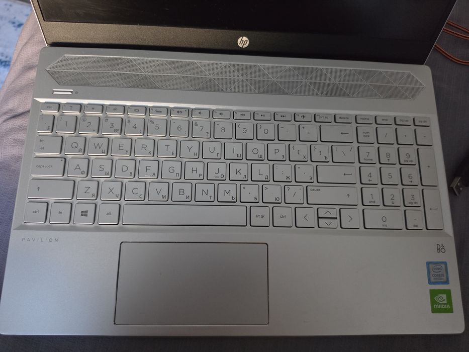 Продаю ноутбук HP Pavilion 15-cs2051ur
