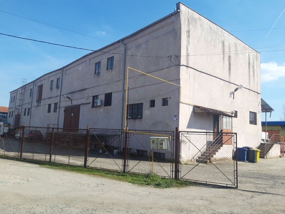 Închiriez  spațiu depozitare  hală industrială structură  beton 600 mp