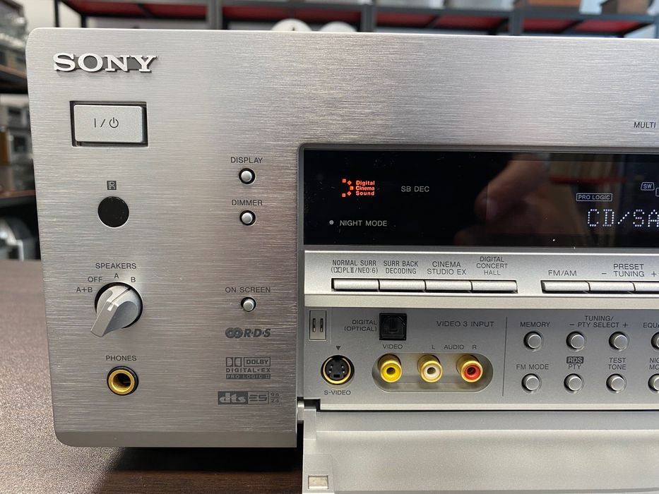 Супер клас ресивър Sony