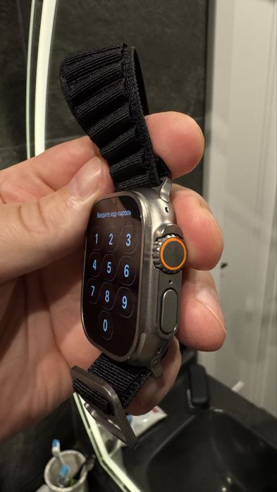 Apple Watch Ultra 1 (49mm) Titanium