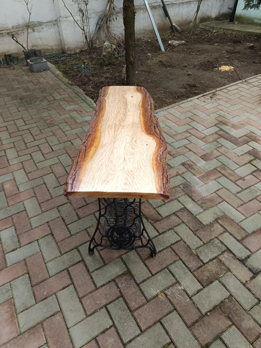 Birou , comoda , suport lavoar - mașină de cusut Singer