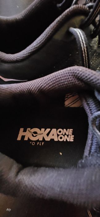 Hoka One One Clifton