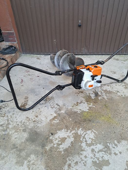 Motoburghiu Stihl BT 360 Burghiu 400