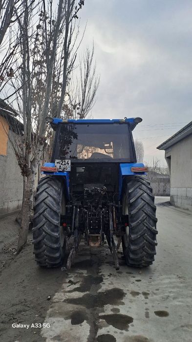 Traktor sotiladi ts 135