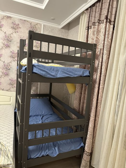 двухъярусная кровать